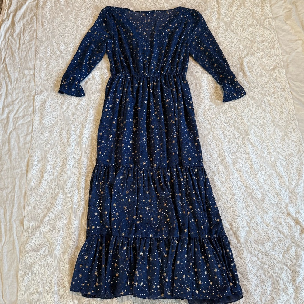 Chicwish glory of love star print tiered vneck maxi dress - Picture 12 of 12